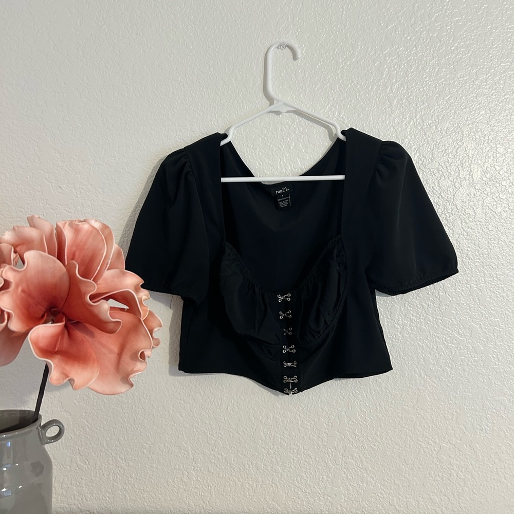 crop top
